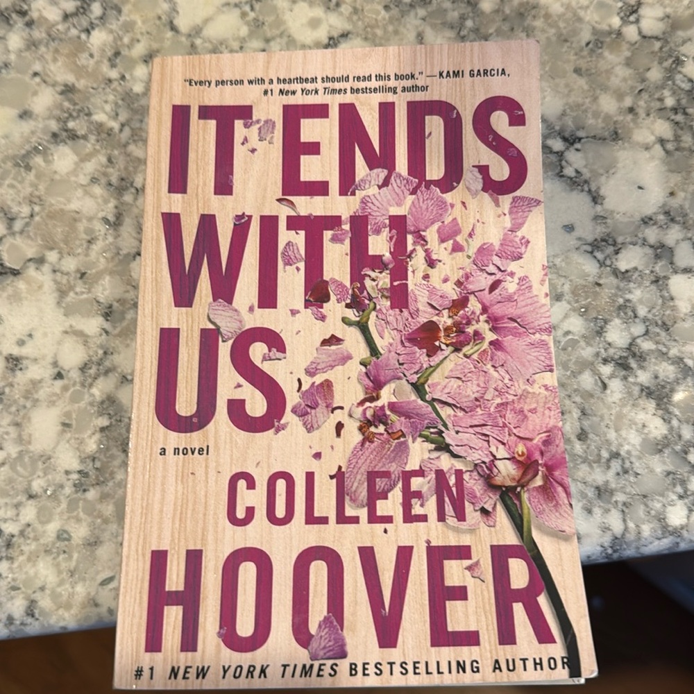 It Ends with Us by Colleen Hoover
